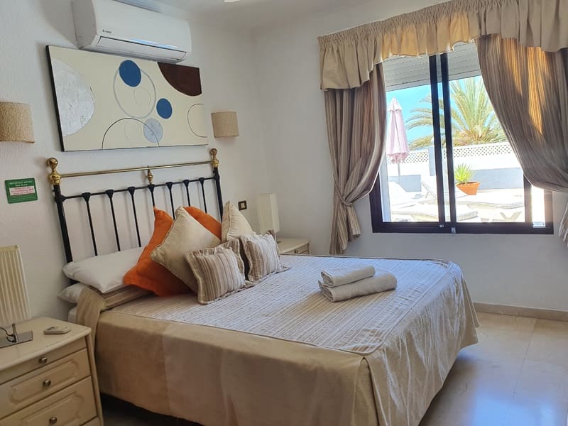3 bedroom Villa for sale in Los Gigantes with pool - € 575,000 (Ref: 6269505)