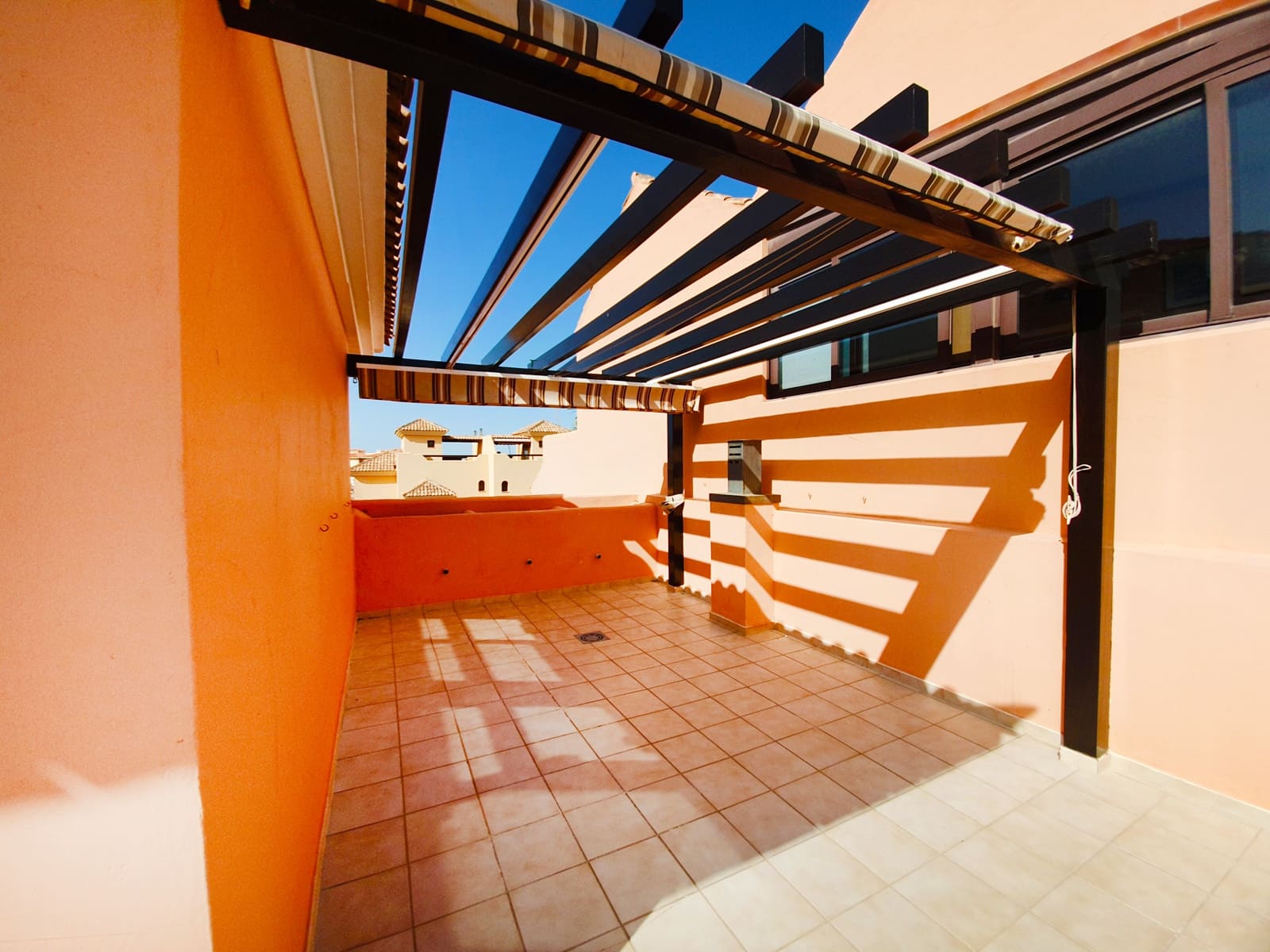 3 camera da letto Appartamento in vendita in Amarilla Golf con piscina garage - 325.000 € (Rif: 7475683)