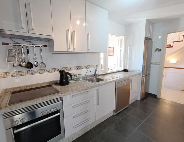 3 slaapkamer Appartement te koop in Amarilla Golf, San Miguel de Abona met zwembad garage - € 325.000 (Ref: 7475683)