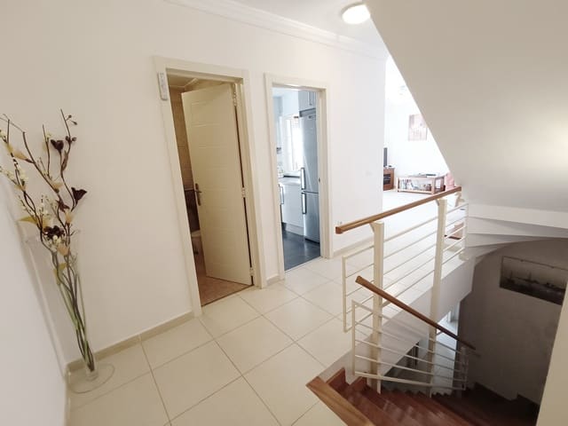 3 slaapkamer Appartement te koop in Amarilla Golf, San Miguel de Abona met zwembad garage - € 325.000 (Ref: 7475683)