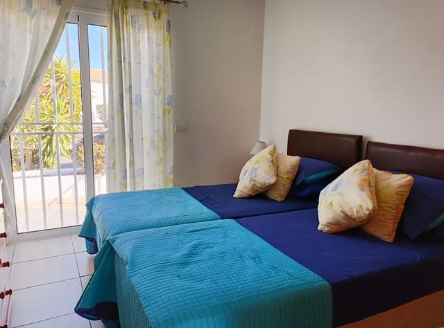 2 slaapkamer Rijtjeshuis te koop in Golf del Sur, San Miguel de Abona met zwembad - € 330.000 (Ref: 8373365)