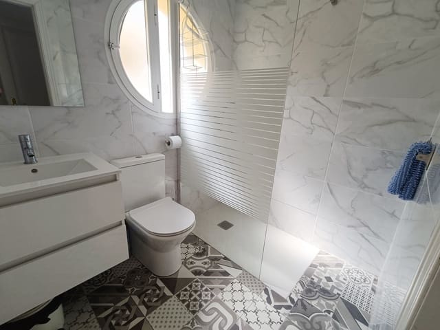 3 soveværelse Lejlighed til salg i Golf del Sur, San Miguel de Abona med swimmingpool - € 290.000 (Ref: 8484445)