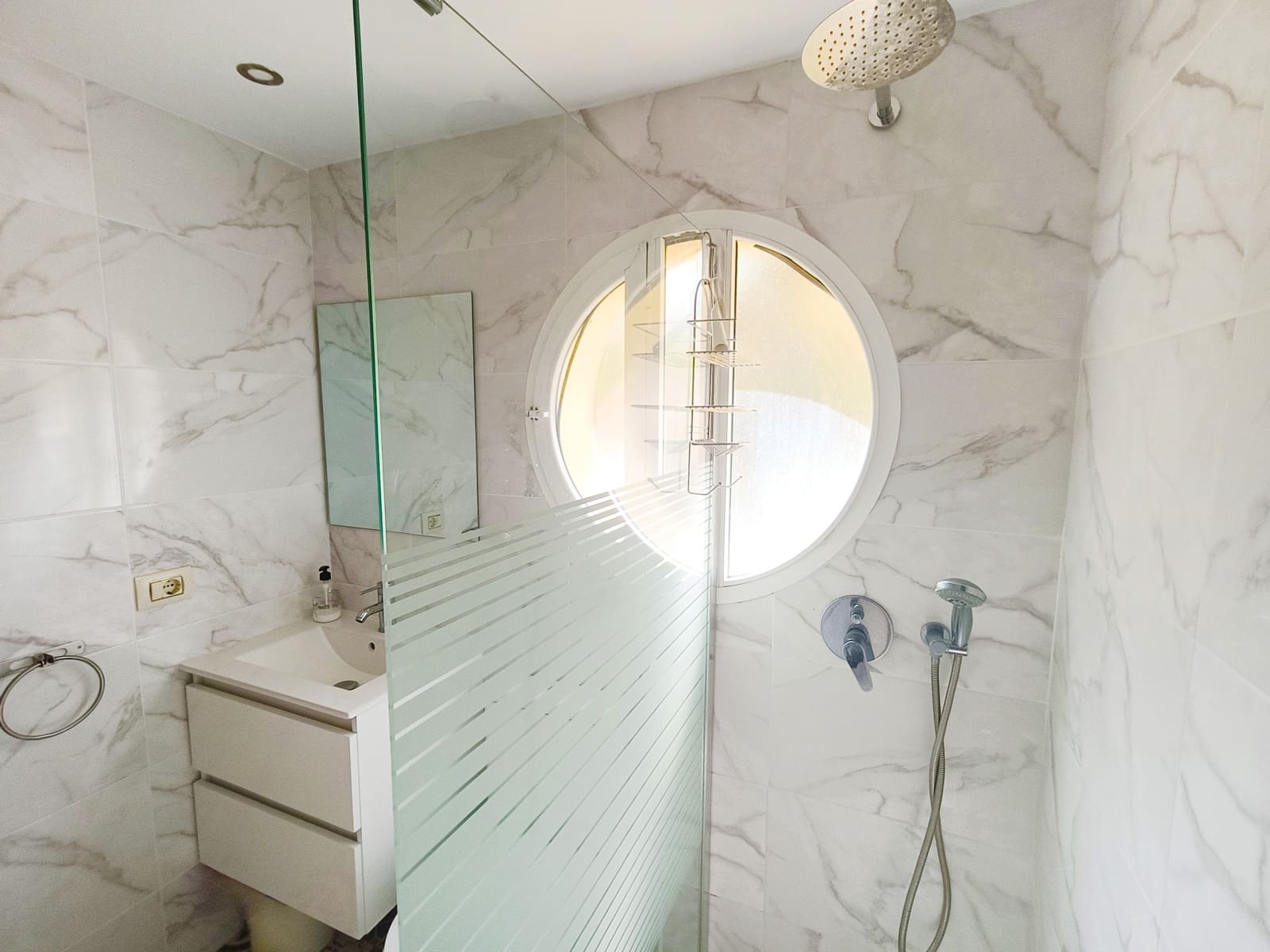 3 bedroom Apartment for sale in Golf del Sur with pool - € 290,000 (Ref: 8484445)