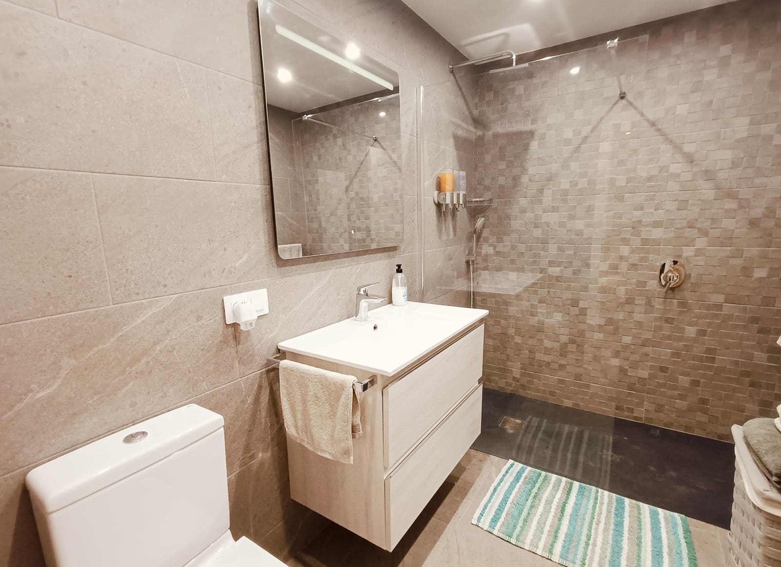 2 slaapkamer Appartement te koop in Golf del Sur met zwembad - € 299.000 (Ref: 8689308)