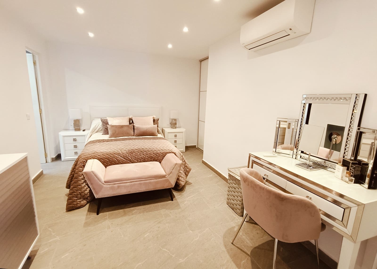 2 slaapkamer Appartement te koop in Golf del Sur met zwembad - € 299.000 (Ref: 8689308)