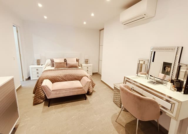 2 sypialnia Apartament na sprzedaż w Golf del Sur, San Miguel de Abona z basenem - 299 000 € (Ref: 8689308)