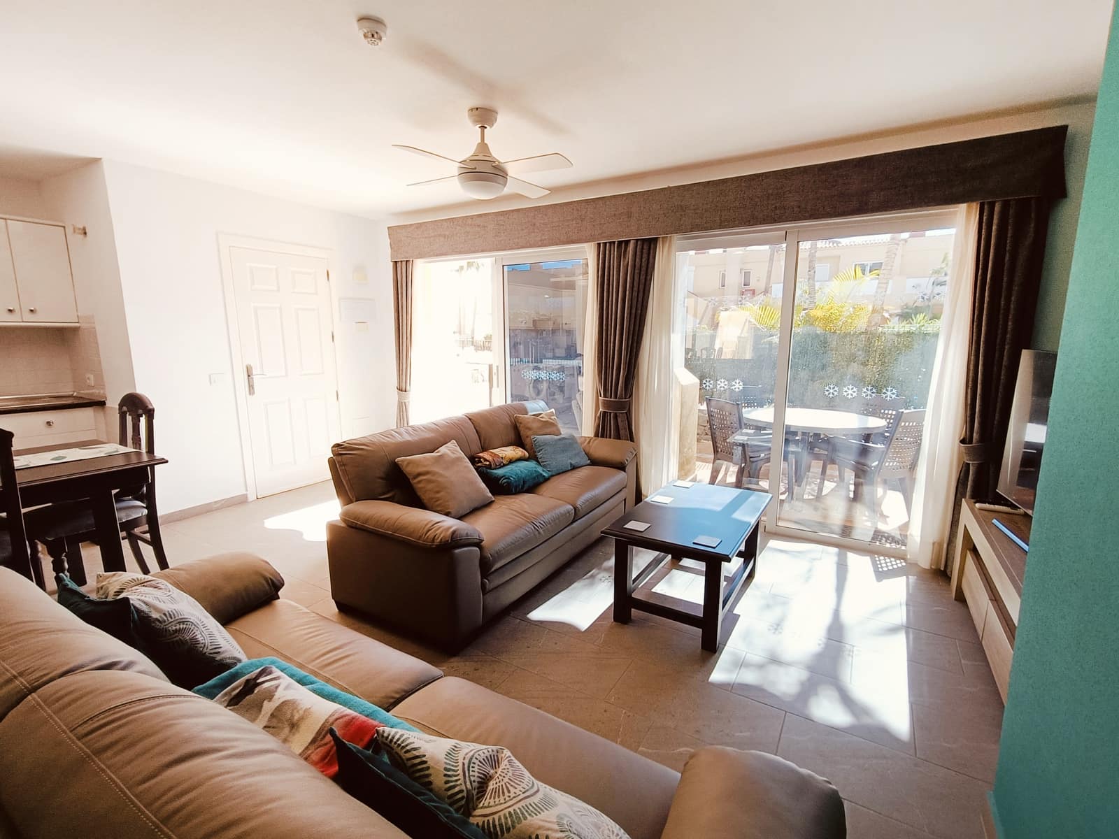 2 slaapkamer Appartement te koop in Golf del Sur met zwembad - € 299.000 (Ref: 8689308)