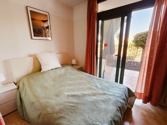 Apartamento de 2 habitaciones en Golf del Sur, San Miguel de Abona en venta con piscina - 230.000 € (Ref: 8703641)