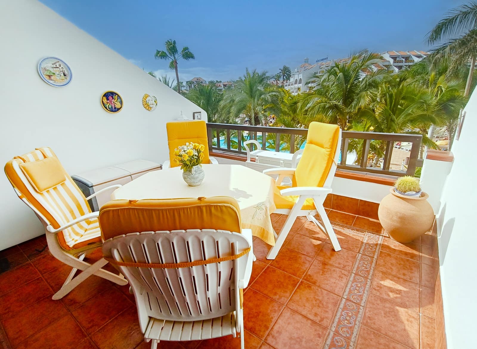 1 soveværelse Lejlighed til salg i Playa de las Americas med swimmingpool - € 499.000 (Ref: 8864609)