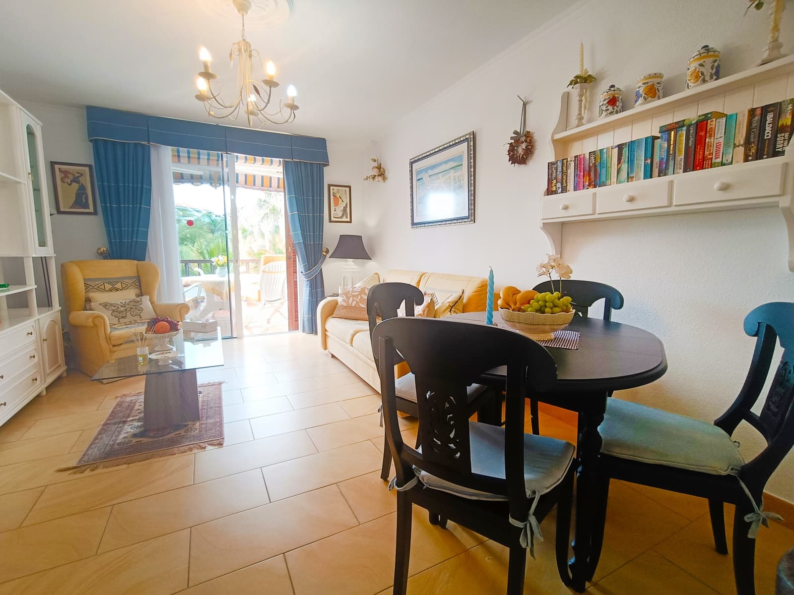 1 soveværelse Lejlighed til salg i Playa de las Americas med swimmingpool - € 499.000 (Ref: 8864609)