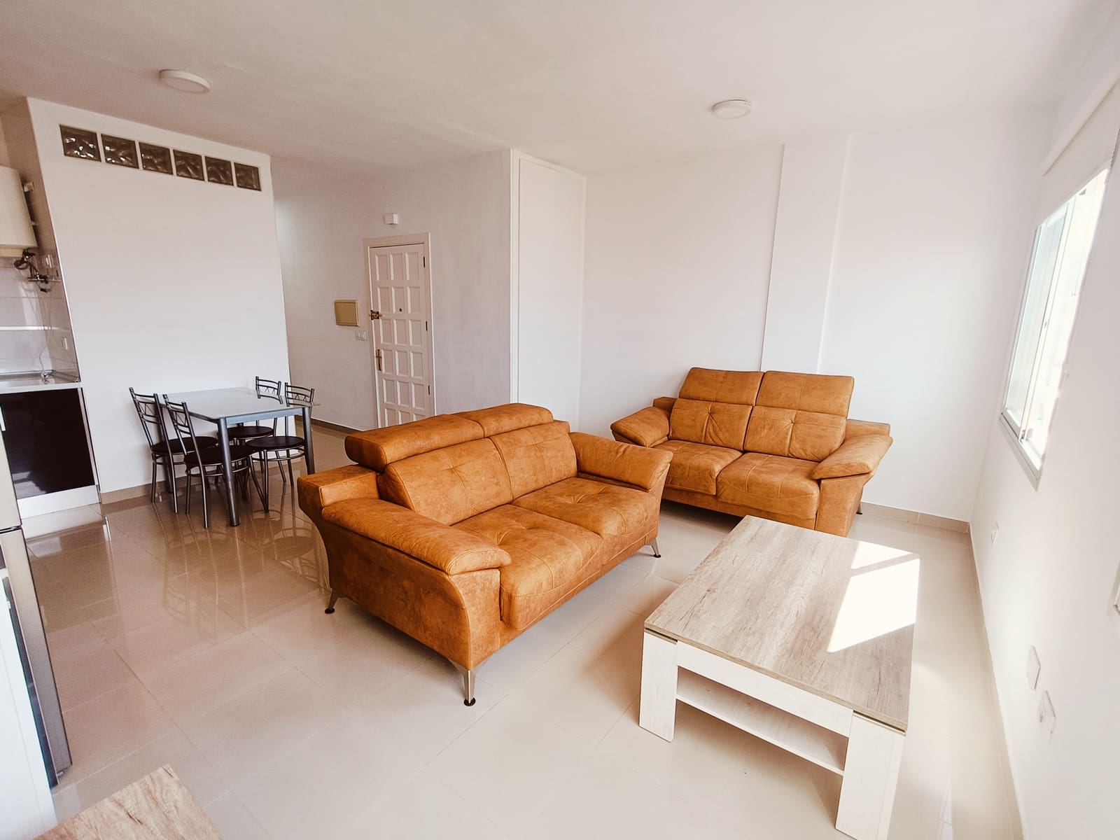 2 sovrum Lägenhet till salu i Las Galletas med pool - 180 000 € (Ref: 8873949)