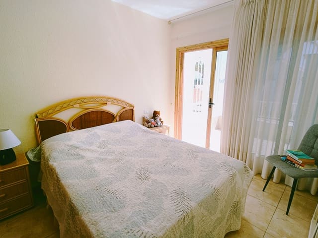 2 sovrum Lägenhet till salu i Golf del Sur, San Miguel de Abona med pool - 285 000 € (Ref: 8917785)