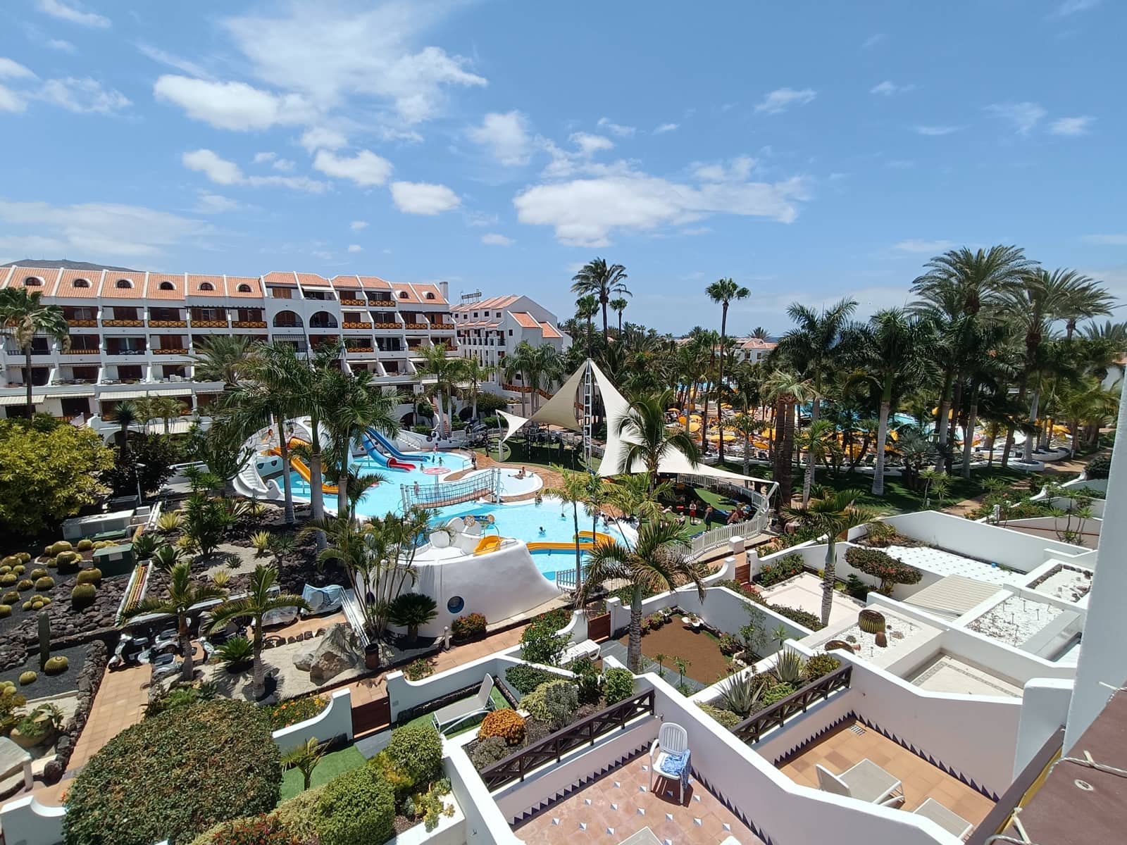 1 soveværelse Lejlighed til salg i Playa de las Americas med swimmingpool - € 495.000 (Ref: 9050795)