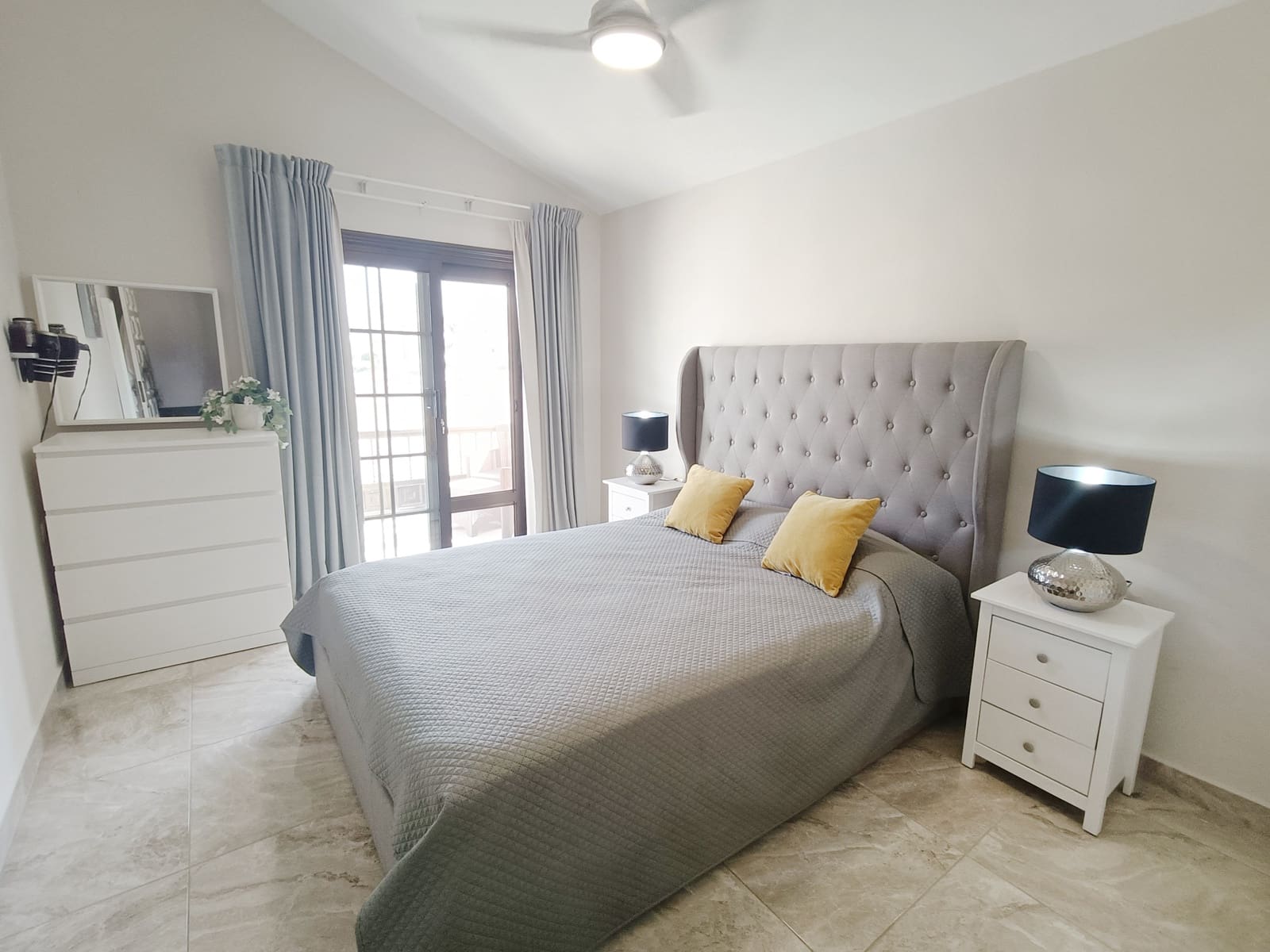 2 slaapkamer Appartement te koop in Amarilla Golf met zwembad - € 260.000 (Ref: 9113951)