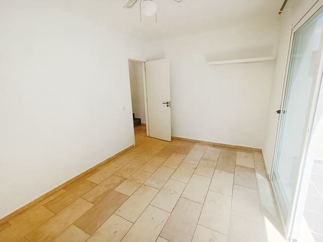 3 slaapkamer Halfvrijstaande villa te koop in El Madroñal, Adeje met zwembad garage - € 820.000 (Ref: 9197548)