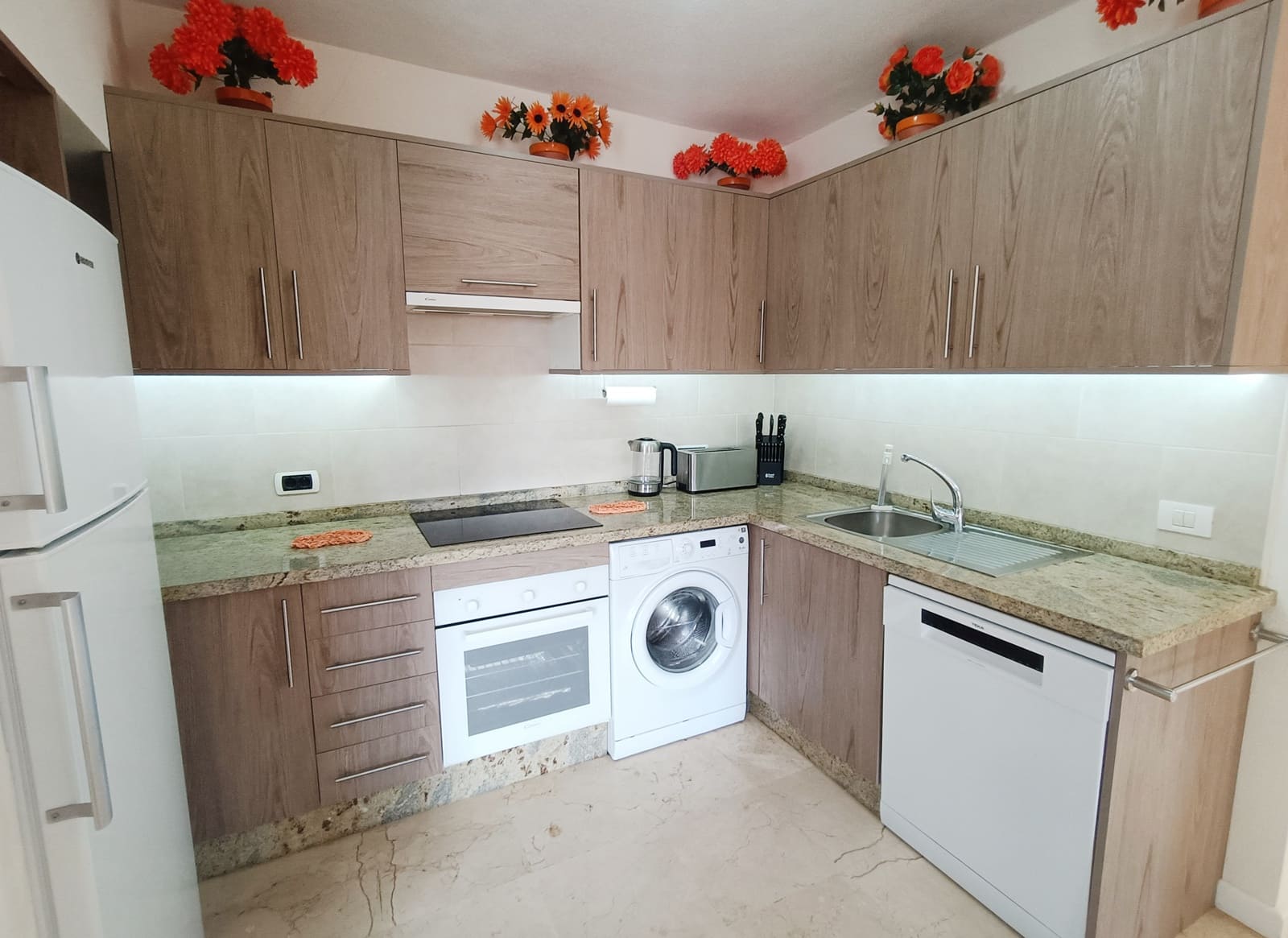 Ático de 3 habitaciones en Golf del Sur en venta con piscina - 395.000 € (Ref: 9200315)