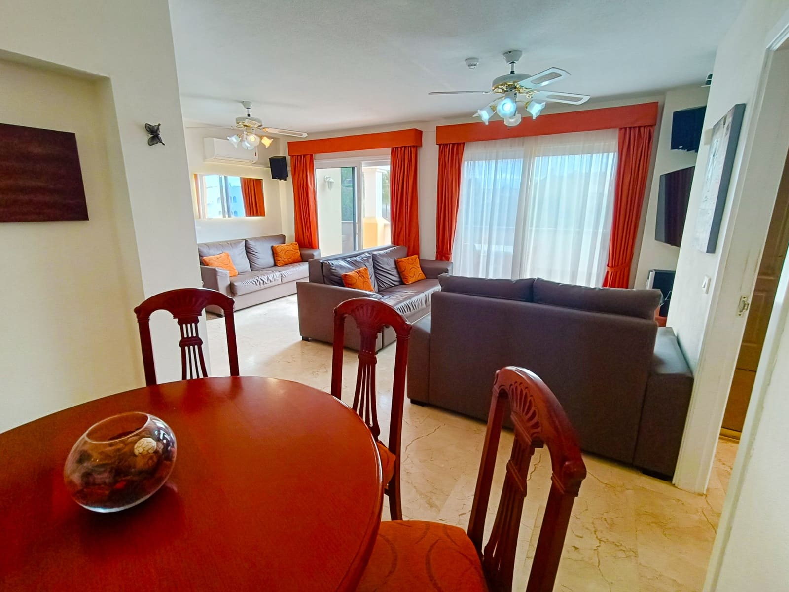 Ático de 3 habitaciones en Golf del Sur en venta con piscina - 395.000 € (Ref: 9200315)