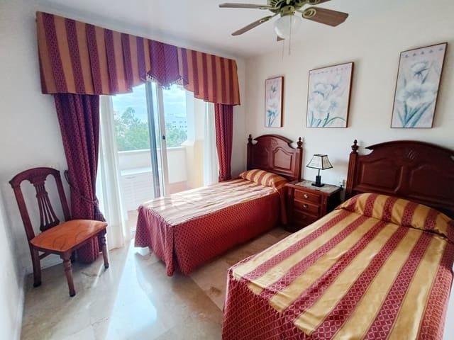 3 soveværelse Penthouse til salg i Golf del Sur, San Miguel de Abona med swimmingpool - € 395.000 (Ref: 9200315)