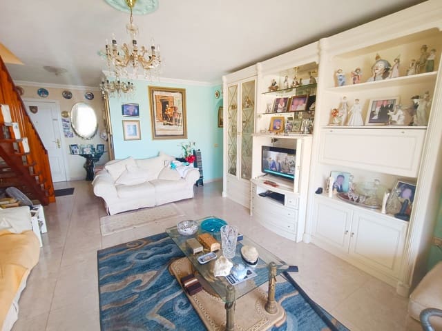 2 slaapkamer Penthouse te koop in Golf del Sur, San Miguel de Abona met zwembad - € 325.000 (Ref: 9206302)