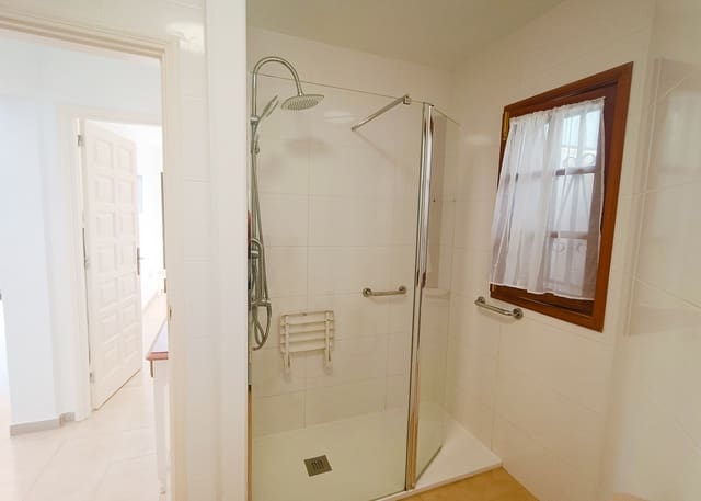 1 soveværelse Lejlighed til salg i Amarilla Golf, San Miguel de Abona med swimmingpool - € 220.000 (Ref: 9219768)