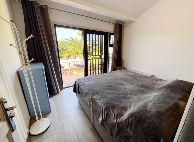 1 slaapkamer Appartement te koop in Amarilla Golf, San Miguel de Abona met zwembad - € 245.000 (Ref: 9219769)