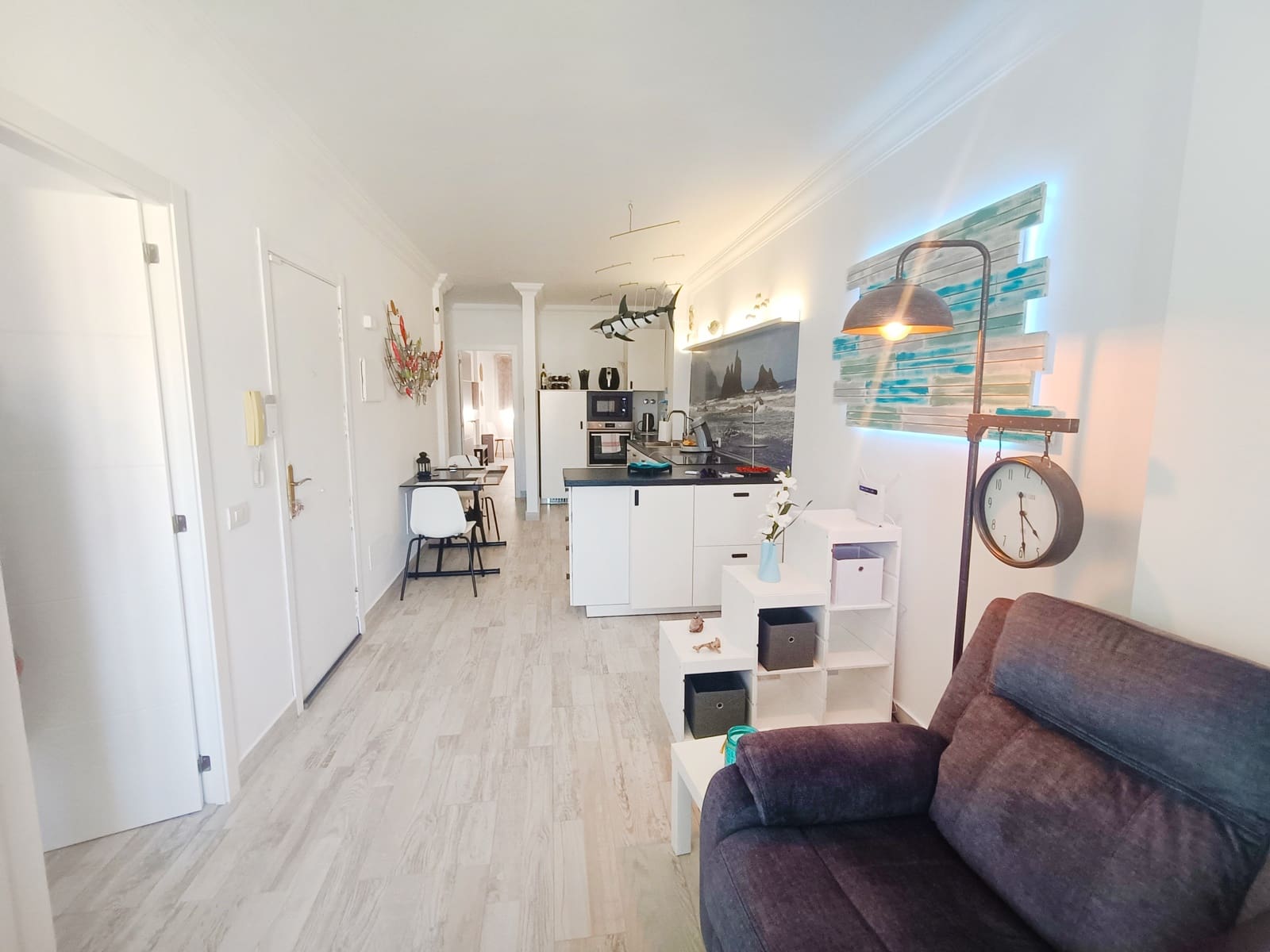 2 slaapkamer Appartement te koop in Cabo Blanco met zwembad - € 199.500 (Ref: 9310543)