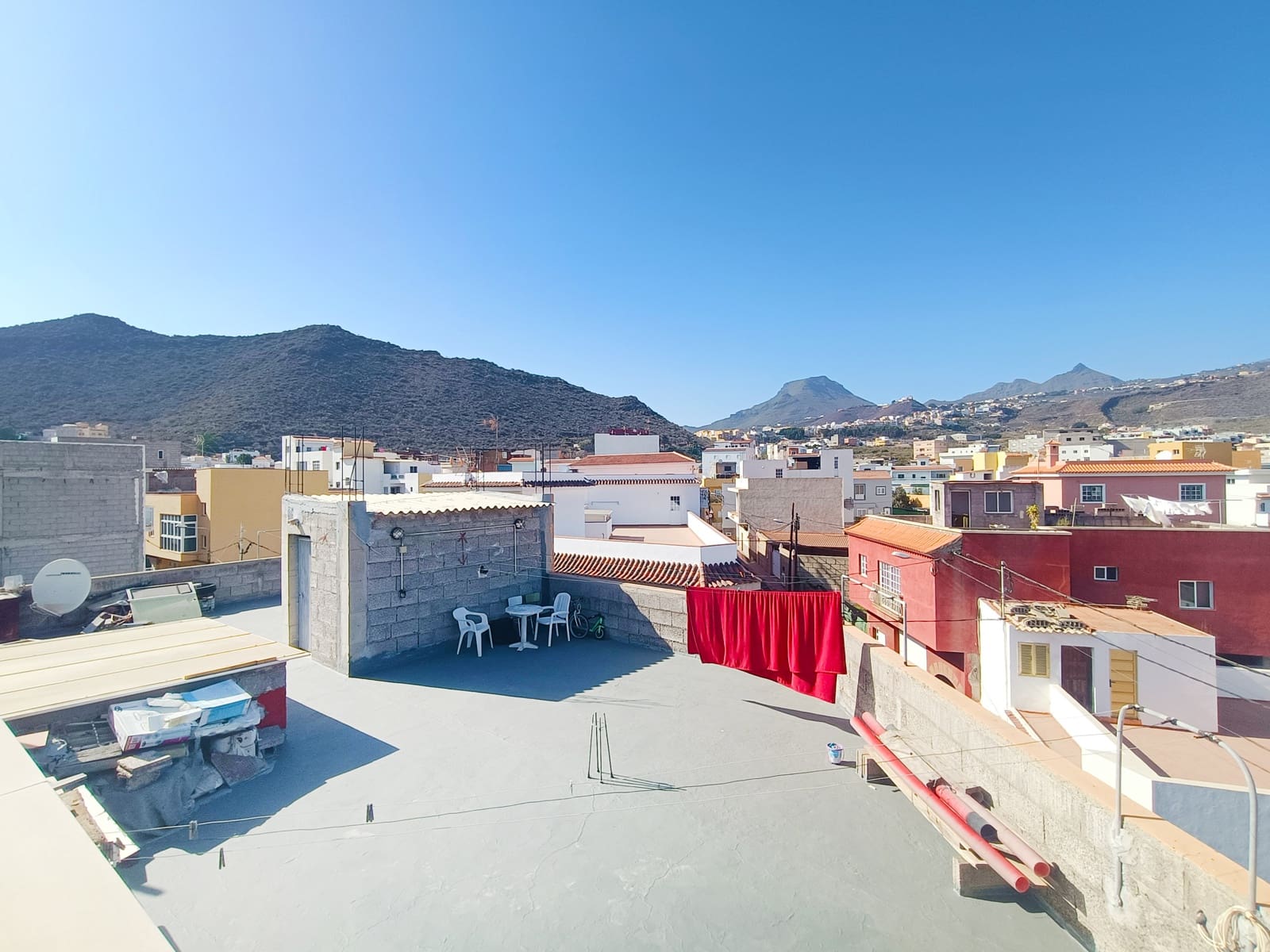 2 slaapkamer Appartement te koop in Cabo Blanco met zwembad - € 199.500 (Ref: 9310543)