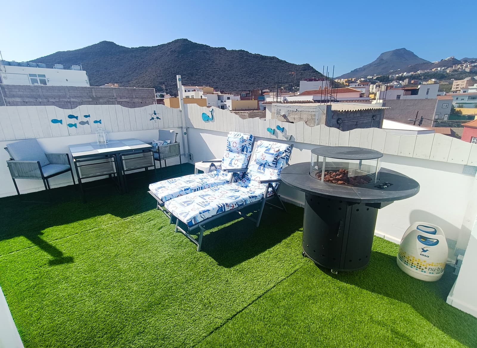 2 slaapkamer Appartement te koop in Cabo Blanco met zwembad - € 199.500 (Ref: 9310543)