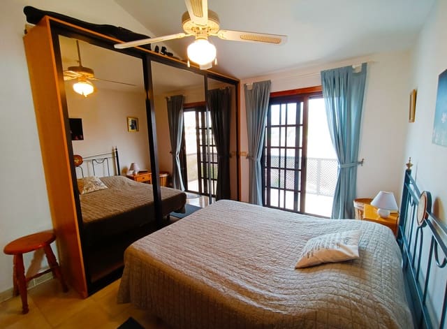 2 makuuhuone Huoneisto myytävänä paikassa Amarilla Golf, San Miguel de Abona mukana uima-altaan - 257 500 € (Ref: 9321585)