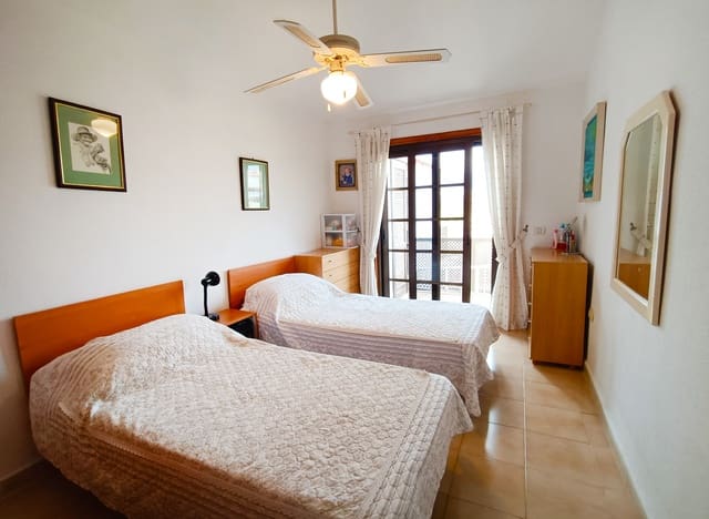 2 makuuhuone Huoneisto myytävänä paikassa Amarilla Golf, San Miguel de Abona mukana uima-altaan - 257 500 € (Ref: 9321585)