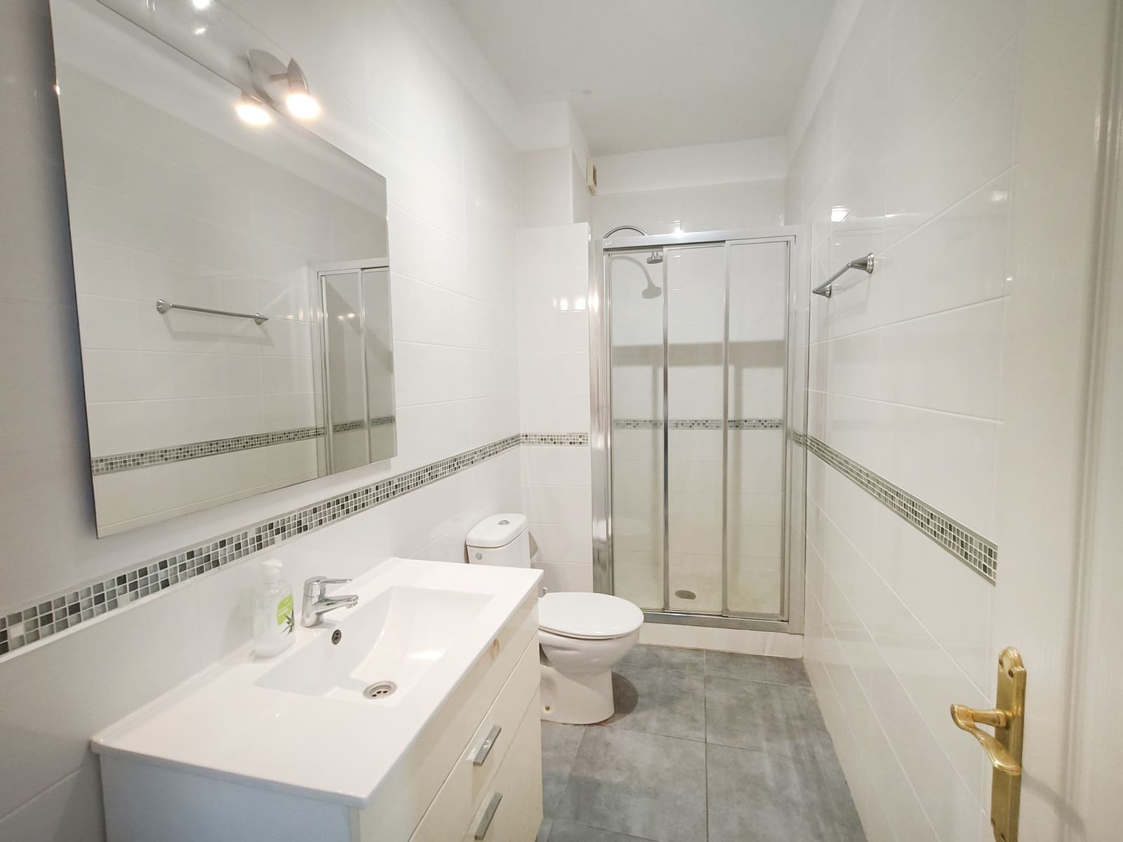 Apartamento de 4 habitaciones en Golf del Sur en venta con piscina - 330.000 € (Ref: 9355446)