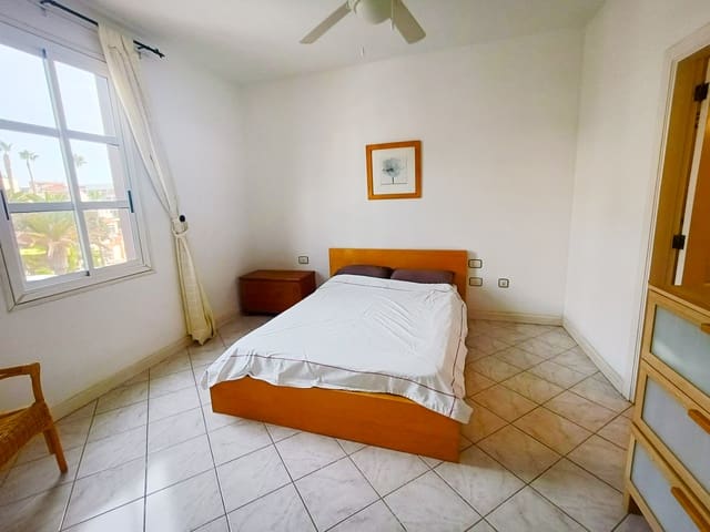 Apartamento de 4 habitaciones en Golf del Sur, San Miguel de Abona en venta con piscina - 330.000 € (Ref: 9355446)