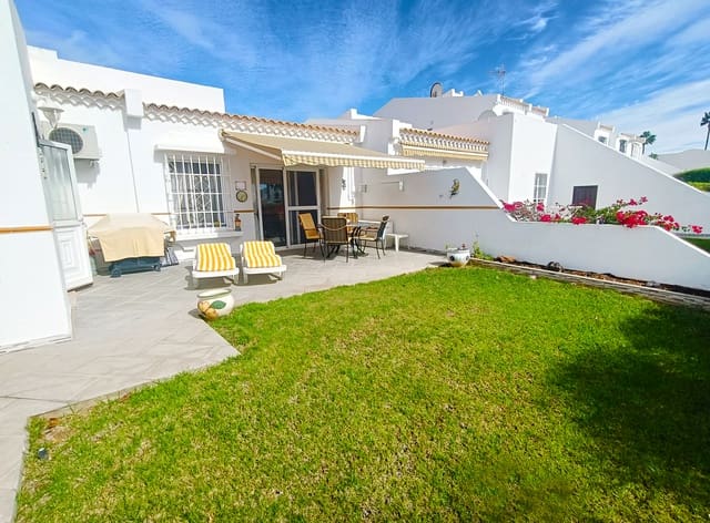 2 slaapkamer Bungalow te koop in Golf del Sur, San Miguel de Abona met zwembad - € 360.000 (Ref: 9406177)