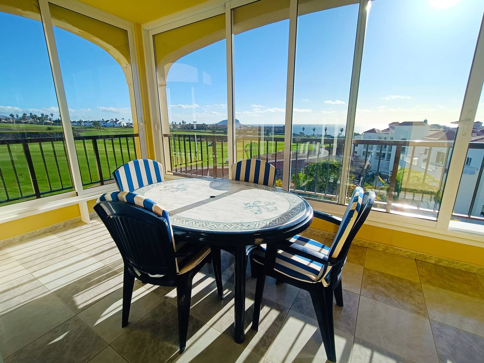 2 bedroom Apartment for sale in Golf del Sur with pool - € 370,000 (Ref: 9501807)