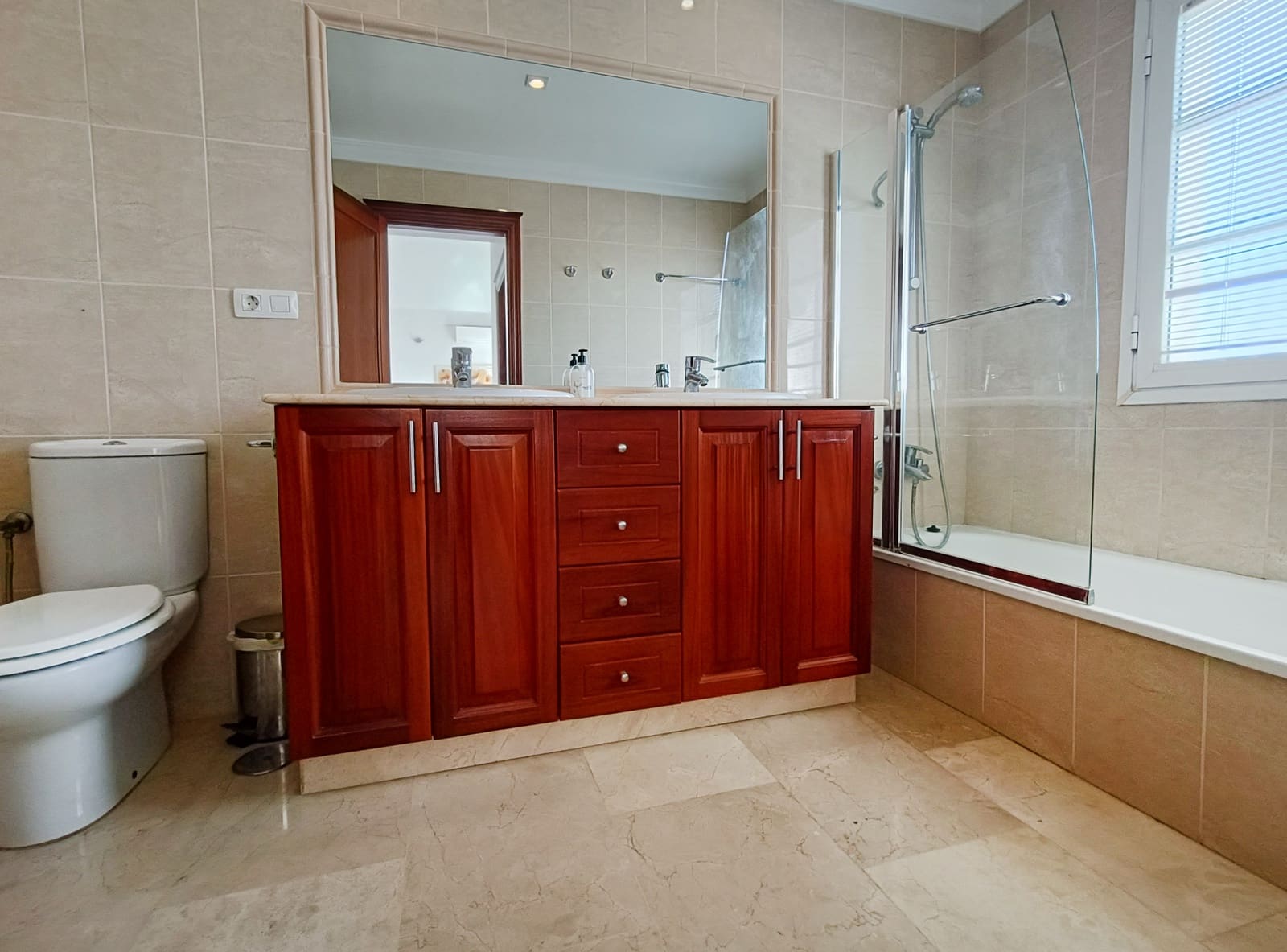 5 soverom Villa til salgs i Roque del Conde med svømmebasseng - € 1 900 000 (Ref: 9618872)