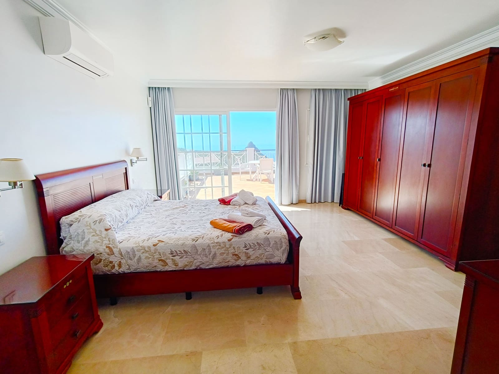 5 soverom Villa til salgs i Roque del Conde med svømmebasseng - € 1 900 000 (Ref: 9618872)