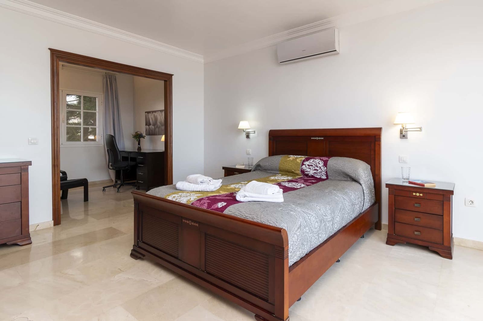 5 quarto Moradia para venda em Roque del Conde com piscina garagem - 1 900 000 € (Ref: 9618872)