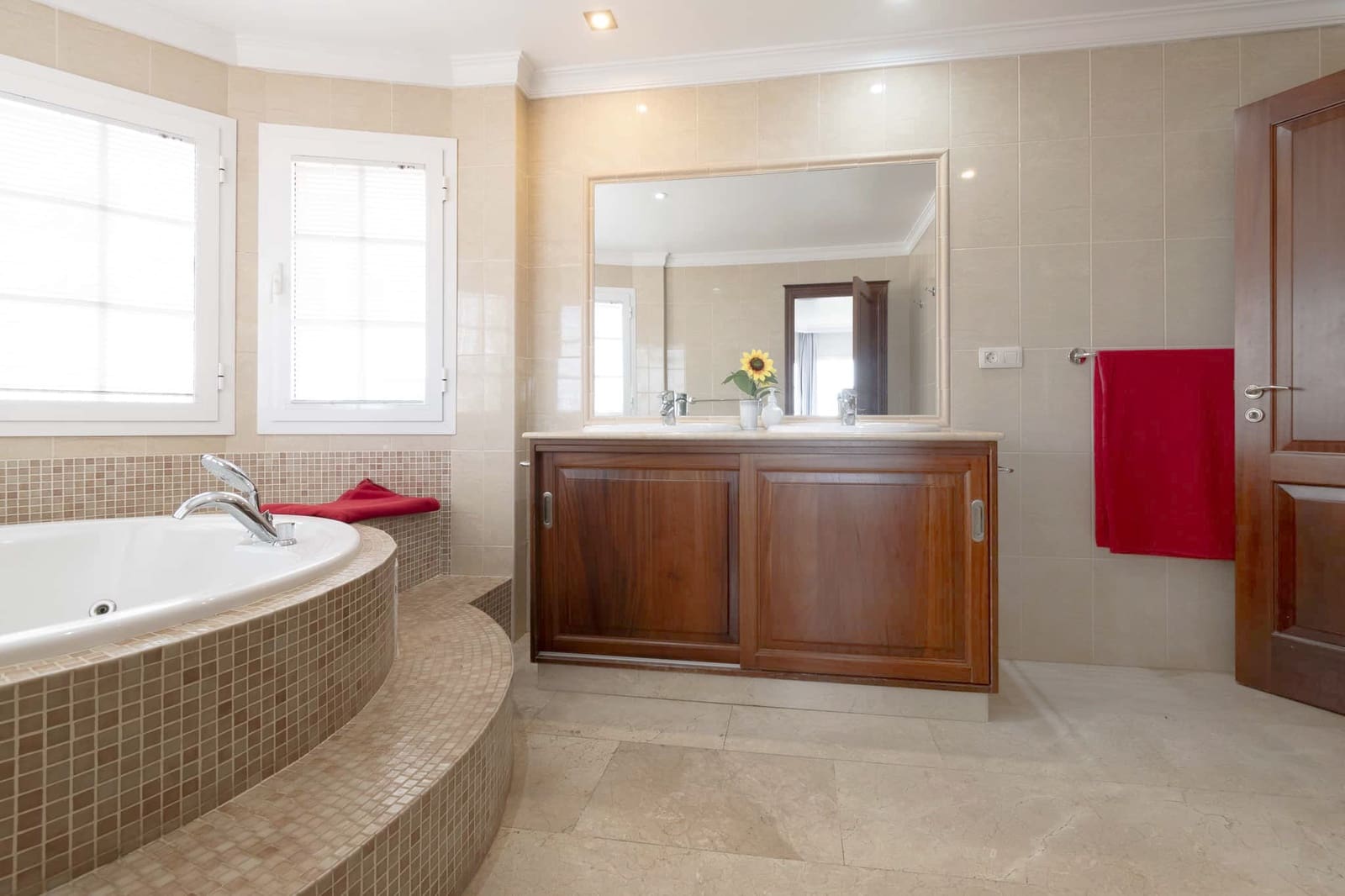 5 quarto Moradia para venda em Roque del Conde com piscina garagem - 1 900 000 € (Ref: 9618872)