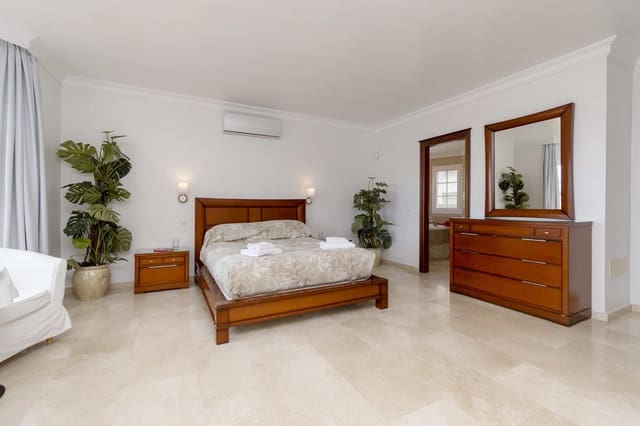 5 sovrum Villa till salu i Roque del Conde, Adeje med pool garage - 1 900 000 € (Ref: 9618872)