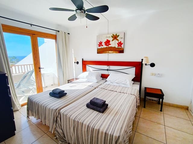 2 Zimmer Apartment zu verkaufen in San Eugenio Bajo, Adeje mit Pool - 359.500 € (Ref: 9643692)