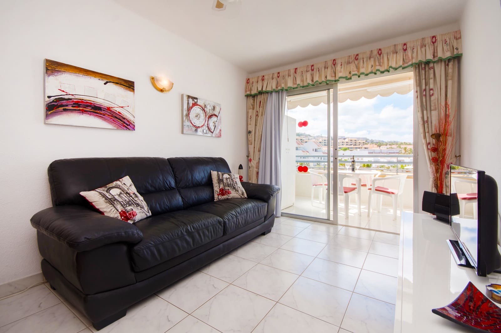 Apartamento de 1 habitación en Costa Adeje en venta con piscina - 289.000 € (Ref: 9665779)