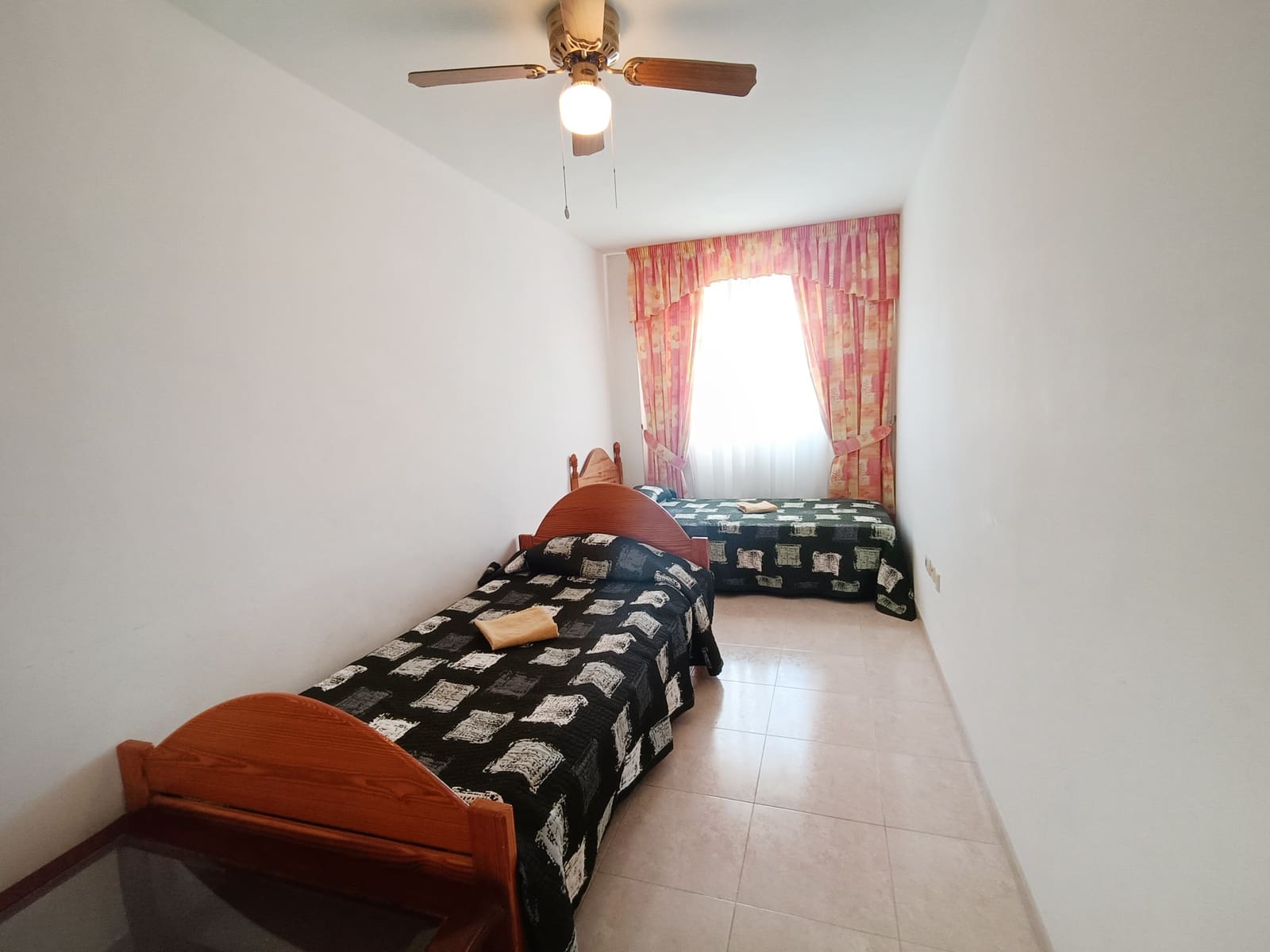 3 sovrum Takvåning till salu i Golf del Sur med pool garage - 349 500 € (Ref: 9783035)