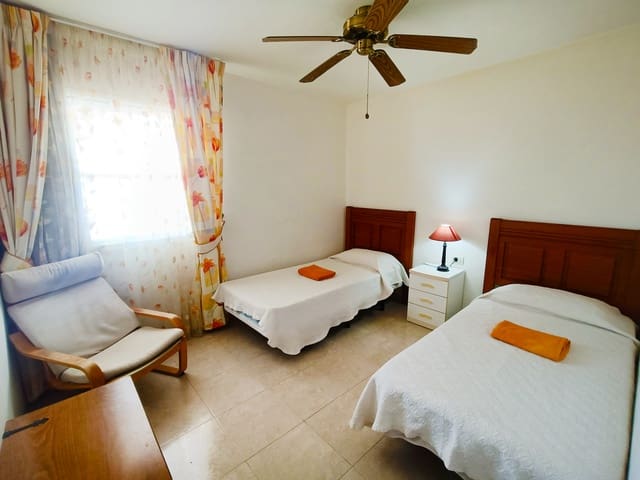 3 makuuhuone Kattohuoneisto myytävänä paikassa Golf del Sur, San Miguel de Abona mukana uima-altaan 
autotalli - 349 500 € (Ref: 9783035)