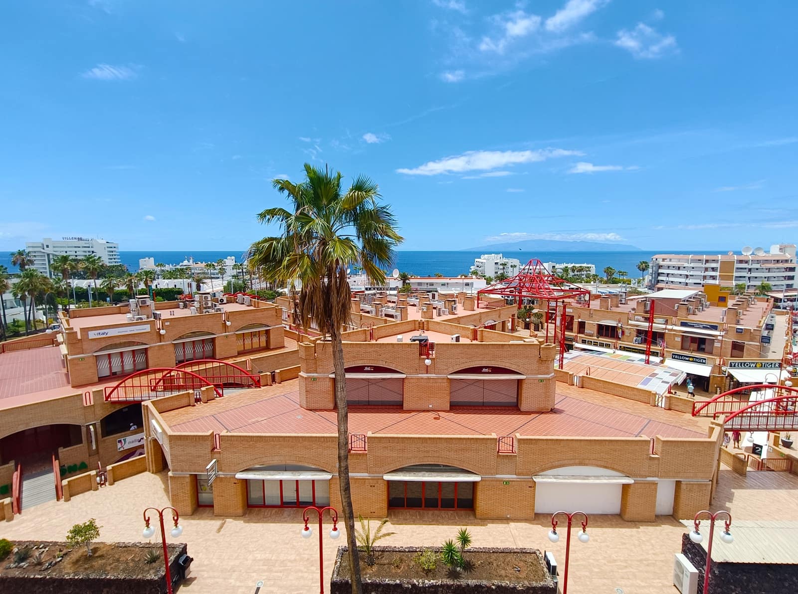 Apartamento de 3 habitaciones en Costa Adeje en venta con piscina garaje - 519.000 € (Ref: 9835969)