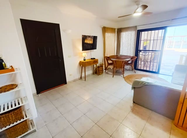 1 makuuhuone Huoneisto myytävänä paikassa Amarilla Golf, San Miguel de Abona mukana uima-altaan - 225 000 € (Ref: 9850920)