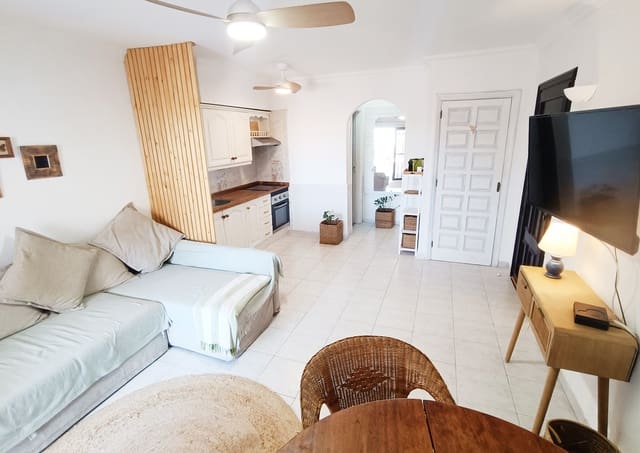 1 makuuhuone Huoneisto myytävänä paikassa Amarilla Golf, San Miguel de Abona mukana uima-altaan - 225 000 € (Ref: 9850920)