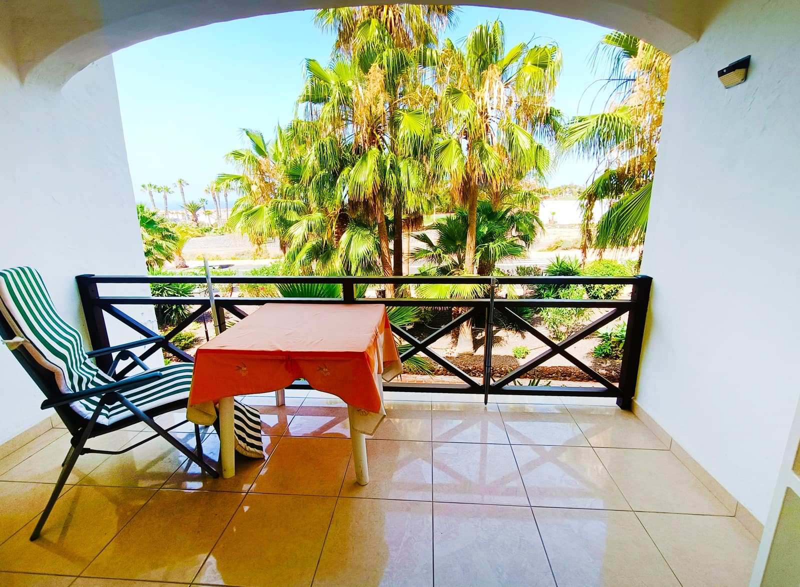 1 Zimmer Apartment zu verkaufen in Amarilla Golf mit Pool - 197.500 € (Ref: 9866680)
