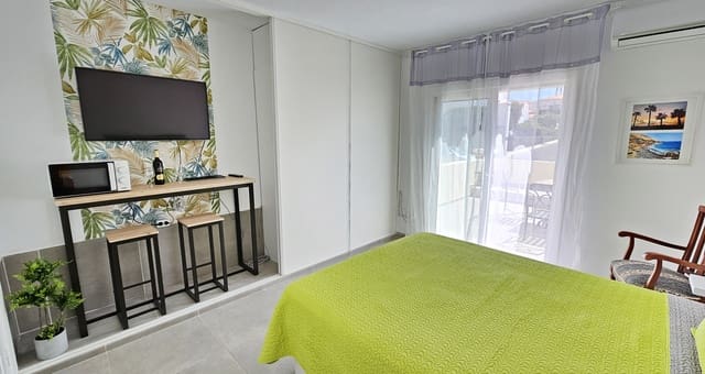 2 Zimmer Apartment zu verkaufen in Golf del Sur, San Miguel de Abona mit Pool - 328.000 € (Ref: 9868288)