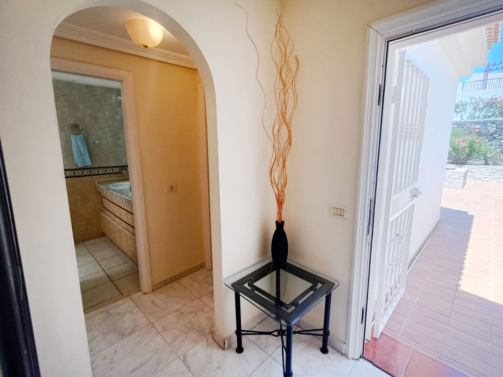 2 Zimmer Apartment zu verkaufen in Golf del Sur mit Pool - 335.000 € (Ref: 9873043)
