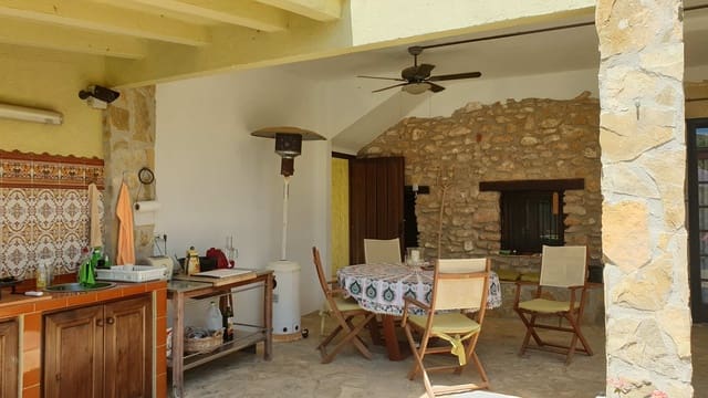 Villa til salg i Alcossebre, Alcalá de Xivert med swimmingpool garage - € 395.000 (Ref: 6119663)